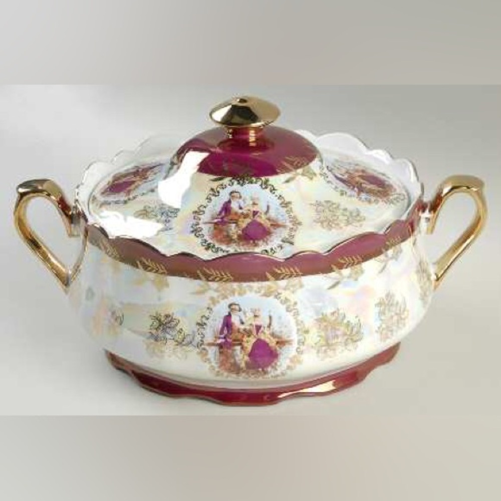Gold and Burgundy Porcelain Tureen